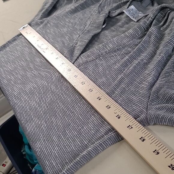 Beach Break sz M hoodie pullover with side drawstrings - Picture 6 of 7